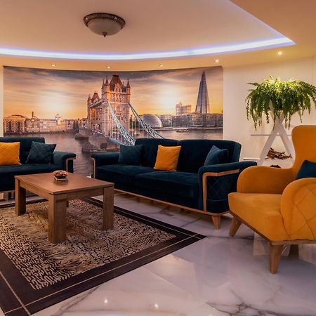 Bentley Apartments Pristina Eksteriør billede