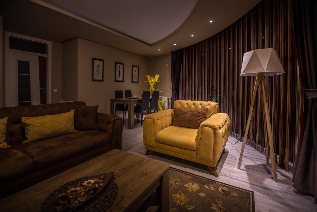 Bentley Apartments Pristina Eksteriør billede