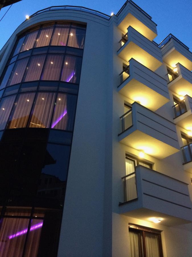 Bentley Apartments Pristina Eksteriør billede